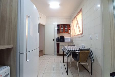 Apartamento para alugar com 174m², 3 quartos e 2 vagas Apartamento para alugar com 174m², 3 quartos e 2 vagasCozinha