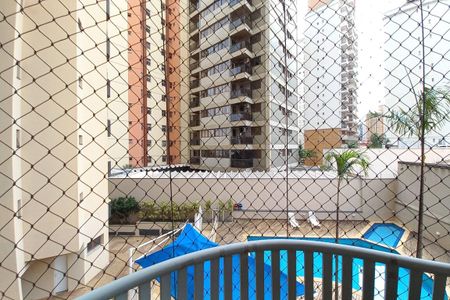 Apartamento para alugar com 174m², 3 quartos e 2 vagas Apartamento para alugar com 174m², 3 quartos e 2 vagasVaranda da suíte