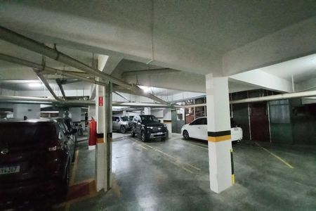 Apartamento para alugar com 174m², 3 quartos e 2 vagas Apartamento para alugar com 174m², 3 quartos e 2 vagasGaragem