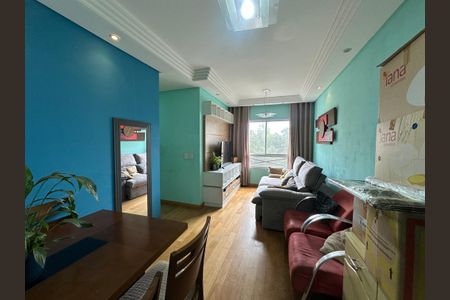 Sala de apartamento para alugar com 3 quartos, 70m² em Vila Iracema, Barueri