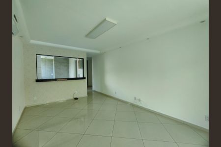 Apartamento para alugar com 77m², 3 quartos e 2 vagas Apartamento para alugar com 77m², 3 quartos e 2 vagasSala