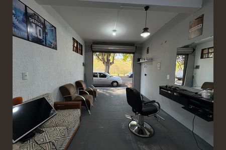 Casa à venda com 118m², 2 quartos e 1 vagaÁrea comum - Salão comercial embaixo