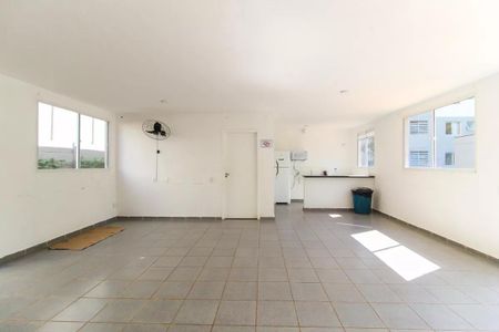 Apartamento para alugar com 40m², 2 quartos e sem vaga Apartamento para alugar com 40m², 2 quartos e sem vagaÁrea comum - Salão de Festas
