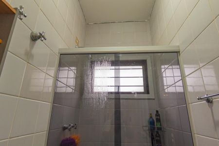 Casa à venda com 550m², 6 quartos e 2 vagas Casa à venda com 550m², 6 quartos e 2 vagasBanheiro da Suíte 1