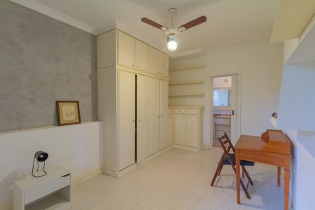 Casa à venda com 550m², 6 quartos e 2 vagas Casa à venda com 550m², 6 quartos e 2 vagasSuíte 2