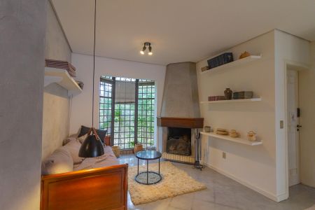 Casa à venda com 550m², 6 quartos e 2 vagas Casa à venda com 550m², 6 quartos e 2 vagasSala 3