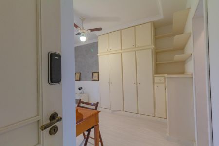 Casa à venda com 550m², 6 quartos e 2 vagas Casa à venda com 550m², 6 quartos e 2 vagasSuíte 2