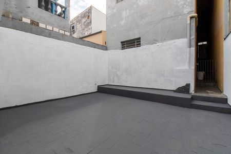 Quintal de casa para alugar com 2 quartos, 92m² em Vila Leonor, Guarulhos