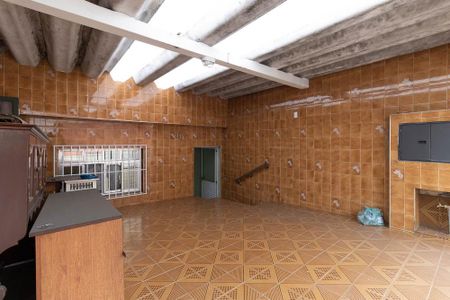 Casa à venda com 160m², 4 quartos e 2 vagasGaragem