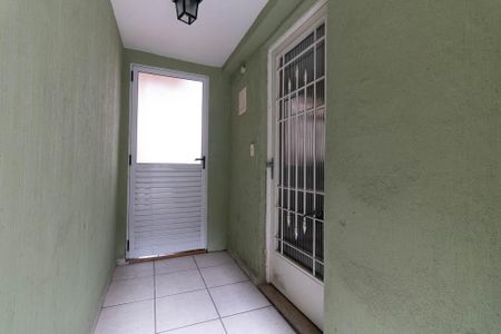Casa à venda com 160m², 4 quartos e 2 vagasCorredor