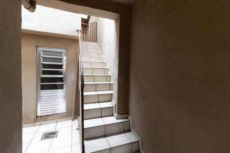 Casa à venda com 160m², 4 quartos e 2 vagasEscada