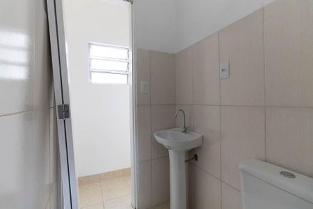 Casa à venda com 160m², 4 quartos e 2 vagasBanheiro da Edícula