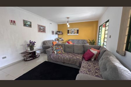 Casa à venda com 293m², 5 quartos e 4 vagasSala