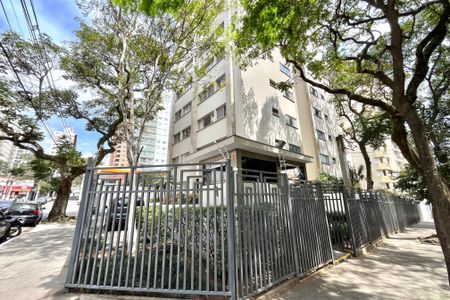 Apartamento à venda com 51m², 1 quarto e 1 vagaFachada
