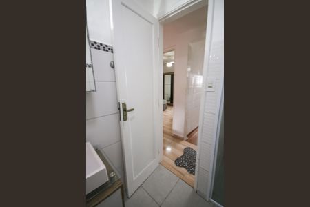 Apartamento para alugar com 54m², 1 quarto e 1 vaga Apartamento para alugar com 54m², 1 quarto e 1 vagaBanheiro