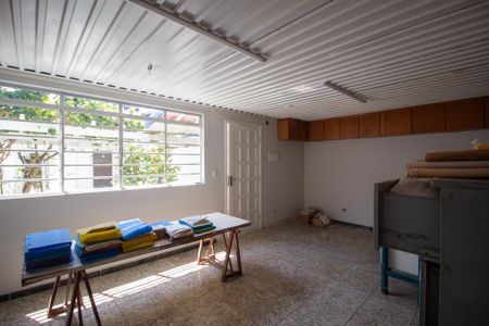 Casa para alugar com 177m², 4 quartos e sem vagaEdícula