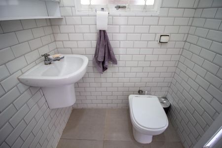 Casa para alugar com 177m², 4 quartos e sem vagaBanheiro de Serviço