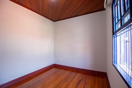 Casa para alugar com 177m², 4 quartos e sem vagaQuarto 2