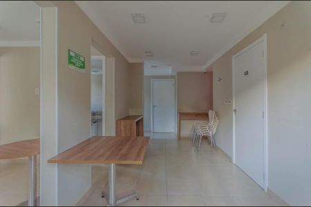Apartamento para alugar com 41m², 2 quartos e sem vaga Apartamento para alugar com 41m², 2 quartos e sem vagaÁrea comum - Salão de festas