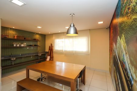 Apartamento à venda com 69m², 2 quartos e 1 vagaÁrea comum