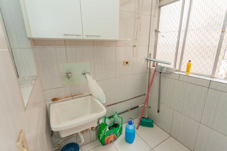 Apartamento à venda com 64m², 3 quartos e 1 vagaÁrea de Serviço