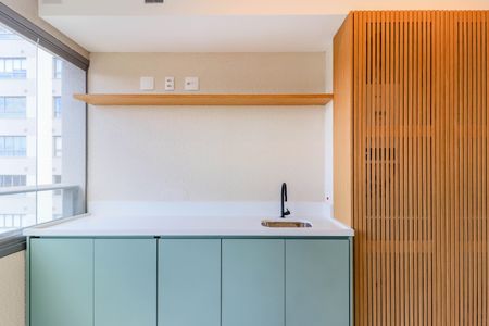 Apartamento à venda com 71m², 2 quartos e 1 vagaÁrea de Serviço