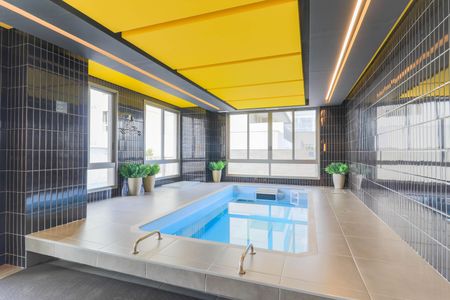 Apartamento à venda com 71m², 2 quartos e 1 vagaÁrea comum - Piscina Coberta