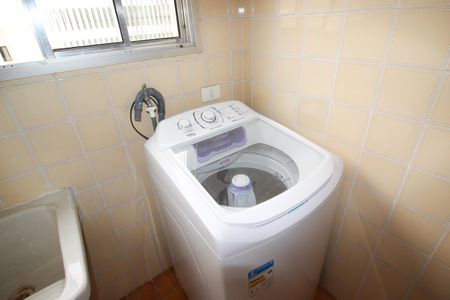 Apartamento à venda com 92m², 2 quartos e 1 vagaÁrea de Serviço