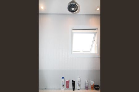 Apartamento à venda com 90m², 2 quartos e 1 vaga Apartamento à venda com 90m², 2 quartos e 1 vagaBanheiro