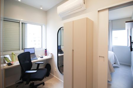 Apartamento à venda com 90m², 2 quartos e 1 vaga Apartamento à venda com 90m², 2 quartos e 1 vagaSuíte