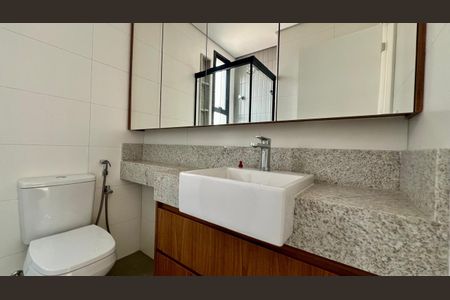 Apartamento à venda com 147m², 3 quartos e 3 vagasBanheiro da Suíte