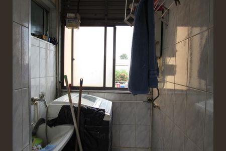 Apartamento à venda com 64m², 2 quartos e 1 vagaCozinha e Área de Serviço