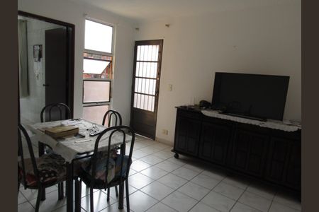 Sala de apartamento à venda com 2 quartos, 64m² em Aliança, Osasco
