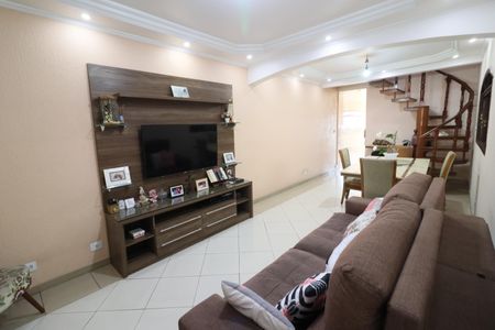 Sala de casa à venda com 3 quartos, 125m² em Cipava, Osasco