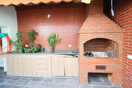 Casa à venda com 125m², 3 quartos e 2 vagasChurrasqueira