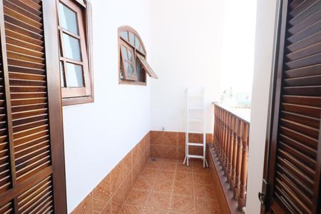Casa à venda com 125m², 3 quartos e 2 vagasQuarto 2