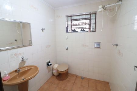 Casa à venda com 125m², 3 quartos e 2 vagasBanheiro Social 2