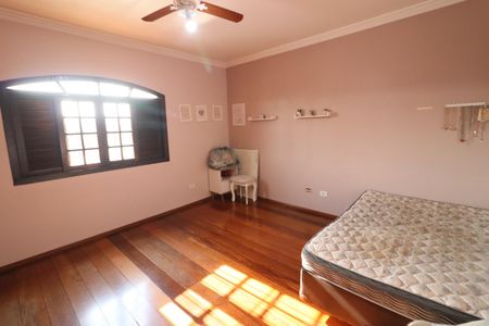 Casa à venda com 125m², 3 quartos e 2 vagasQuarto 1