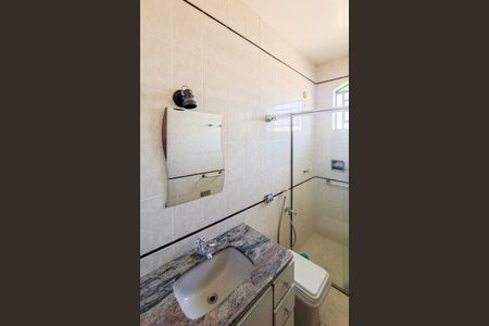 Casa para alugar com 285m², 3 quartos e 2 vagas Casa para alugar com 285m², 3 quartos e 2 vagasBanheiro Social