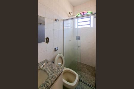 Casa para alugar com 285m², 3 quartos e 2 vagas Casa para alugar com 285m², 3 quartos e 2 vagasBanheiro de Serviço