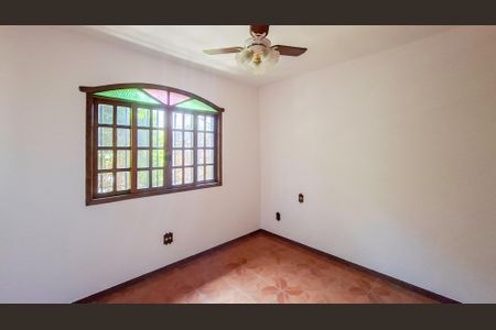 Casa para alugar com 285m², 3 quartos e 2 vagas Casa para alugar com 285m², 3 quartos e 2 vagasQuarto