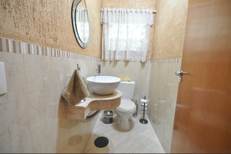 Lavabo de casa à venda com 3 quartos, 200m² em Vila Constança, São Paulo