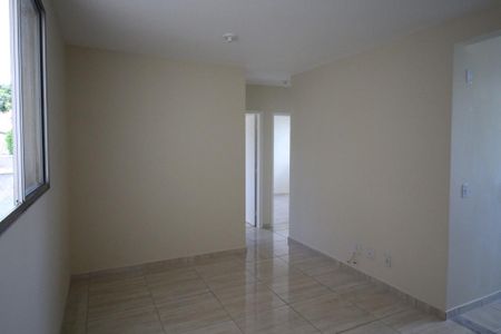 Sala de apartamento à venda com 3 quartos, 60m² em Padre Eustáquio, Belo Horizonte