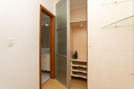 Apartamento à venda com 70m², 1 quarto e 1 vagaCloset