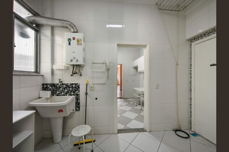 Apartamento à venda com 140m², 3 quartos e 1 vaga Apartamento à venda com 140m², 3 quartos e 1 vagaÁrea de Serviço