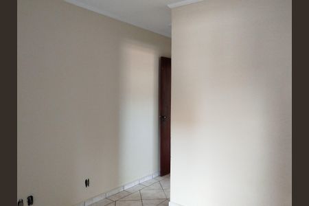 Casa à venda com 100m², 3 quartos e 2 vagasSuíte 