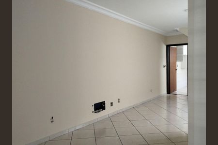 Casa à venda com 100m², 3 quartos e 2 vagasSala