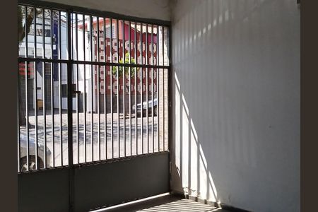 Casa à venda com 100m², 3 quartos e 2 vagasGaragem