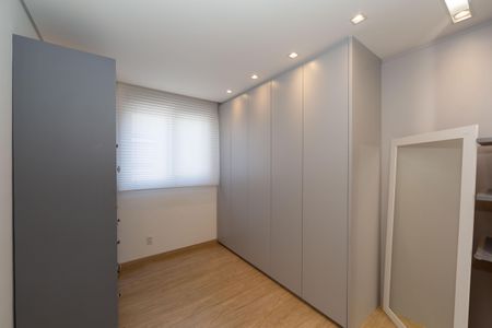 Apartamento à venda com 220m², 4 quartos e 4 vagasQuarto 1