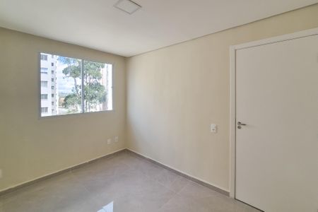 Quarto 1 de apartamento para alugar com 2 quartos, 44m² em Parque Bristol, São Bernardo do Campo